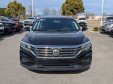 Used 2020 Volkswagen Passat 2.0T SEL image 2