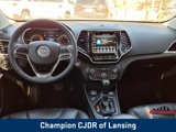 Used 2021 Jeep Cherokee Limited image 6