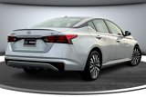 Used 2024 Nissan Altima 2.5 SV image 6