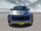 Used 2019 Jeep Grand Cherokee Trailhawk w/ Trailhawk Luxury Group image 2