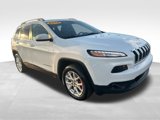Used 2016 Jeep Cherokee Latitude image 3