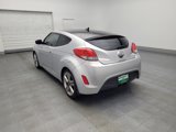 Used 2017 Hyundai Veloster Value Edition image 5
