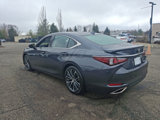Certified 2022 Lexus ES 350 w/ Premium Package image 4