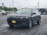 Used 2020 Jeep Cherokee Latitude Plus image 3