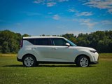 Used 2023 Kia Soul LX image 3