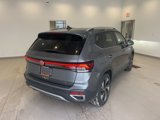 New 2025 Volkswagen Taos SE image 3