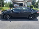 Used 2016 Toyota Camry SE image 2