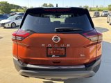 Used 2021 Nissan Rogue SL image 5