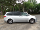 Used 2020 Toyota Sienna XLE Premium image 2