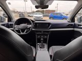 Certified 2022 Volkswagen Taos SE w/ IQ.Drive SE Package image 2