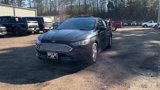 Used 2018 Ford Fusion SE image 2