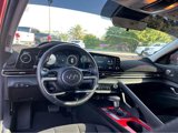 Used 2022 Hyundai Elantra SEL w/ Convenience Package image 3