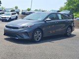 Certified 2023 Kia Forte LXS image 3