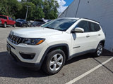 Used 2018 Jeep Compass Latitude image 2