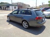 Used 2017 Volkswagen Golf SE image 5