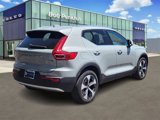 Used 2025 Volvo XC40 B5 Plus image 3