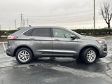 Used 2023 Ford Edge SEL image 2