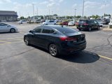 Used 2017 Hyundai Elantra SE image 3