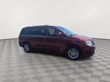 Used 2019 Dodge Grand Caravan SXT image 2