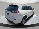 Used 2019 Jeep Cherokee Overland image 5