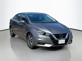 Used 2021 Nissan Versa SV image 3