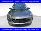 Used 2021 Ford Escape SE w/ SE Sport Appearance Package image 2