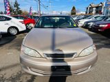 Used 2001 Lexus ES 330 image 2