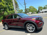 Certified 2022 Ford Explorer XLT w/ Equipment Group 202A image 3