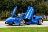 Used 2023 McLaren Artura image 2
