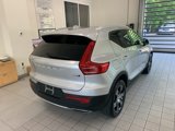 Used 2019 Volvo XC40 T5 Inscription image 2