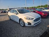Used 2019 Ford Fusion SE image 2