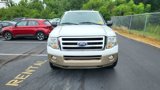 Used 2013 Ford Expedition XLT image 2