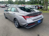 Used 2025 Hyundai Elantra Sport image 5
