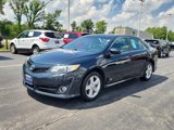Used 2014 Toyota Camry SE image 2