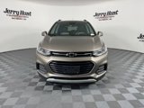 Used 2020 Chevrolet Trax LT w/ LT Convenience Package image 5