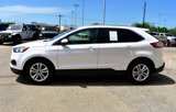 Used 2019 Ford Edge SEL w/ Equipment Group 201A image 4