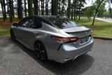 Used 2020 Toyota Camry XSE image 5