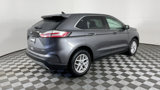 Used 2023 Ford Edge SEL image 4