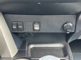Used 2018 Toyota RAV4 LE image 5