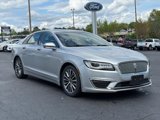 Used 2019 Lincoln MKZ Premiere image 2