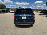 Used 2017 Ford Explorer XLT image 6