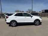 Used 2022 Chevrolet Equinox LT image 2
