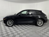 Used 2022 Porsche Macan image 2