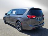 Used 2018 Chrysler Pacifica Touring Plus w/ S Appearance Package image 5