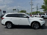 Used 2020 Mitsubishi Outlander ES image 2