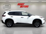 Used 2023 Nissan Rogue S image 3