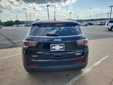 Used 2018 Jeep Compass Latitude w/ Popular Equipment Group image 4