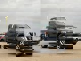 Used 2019 Nissan Frontier SV image 2