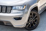 Used 2020 Jeep Grand Cherokee Altitude image 3