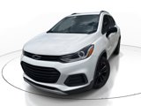 Used 2020 Chevrolet Trax LT w/ Sun & Sound Package image 3